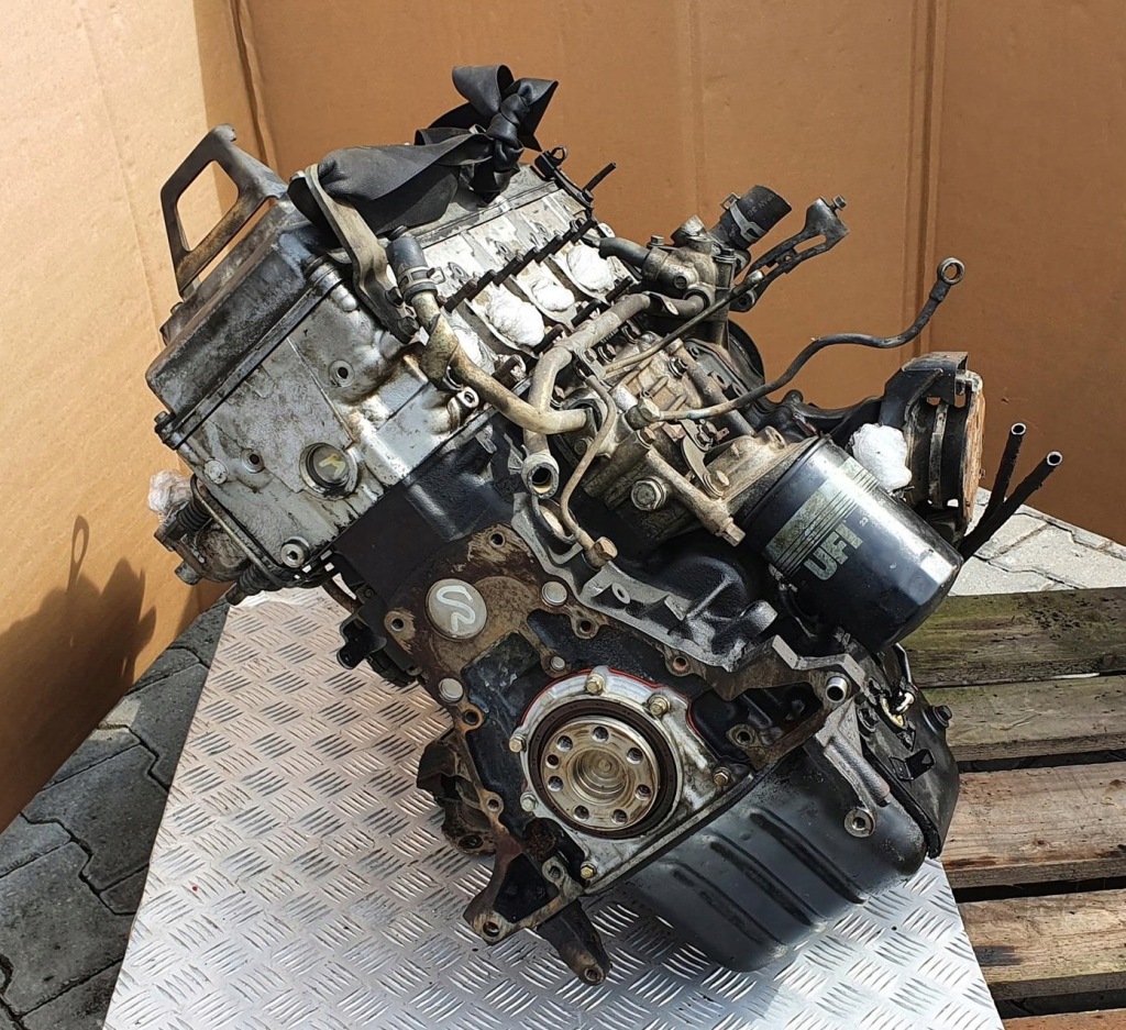 Moteur 4M41 — vue 2