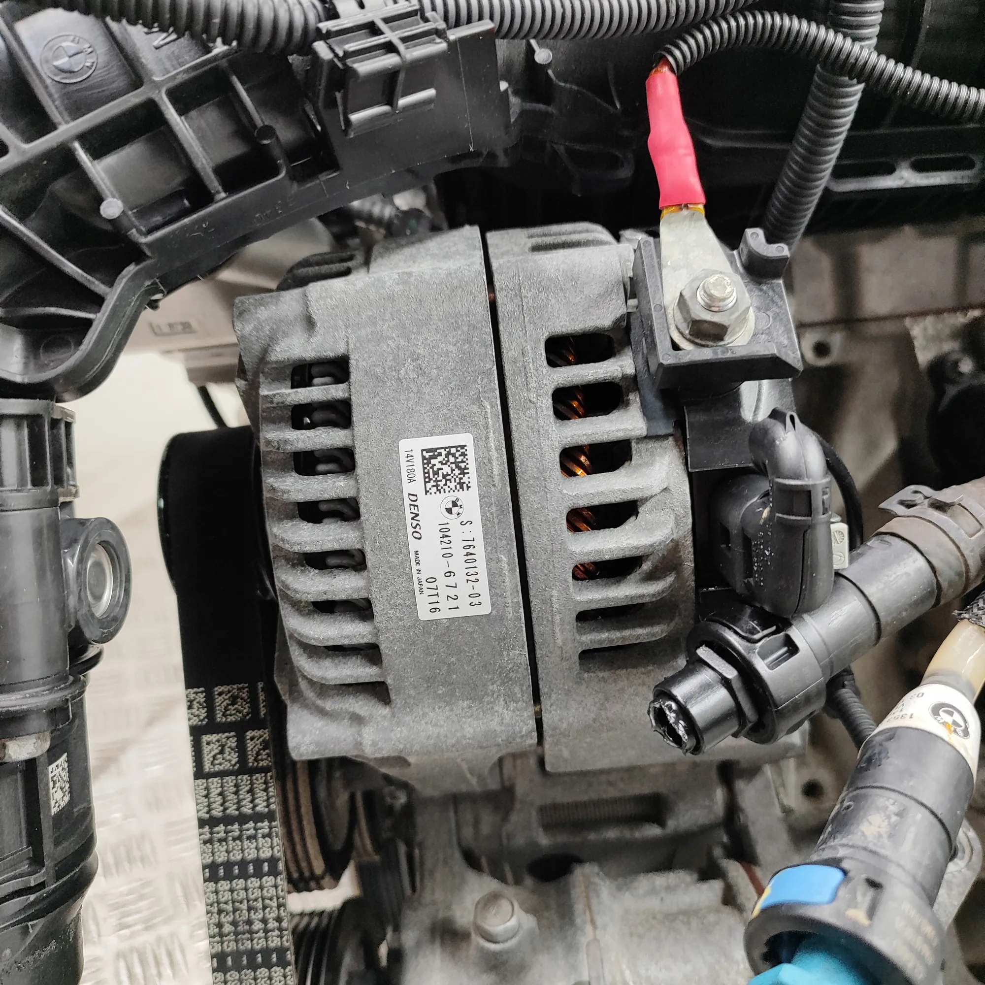 Moteur B47 D20 A — vue 4