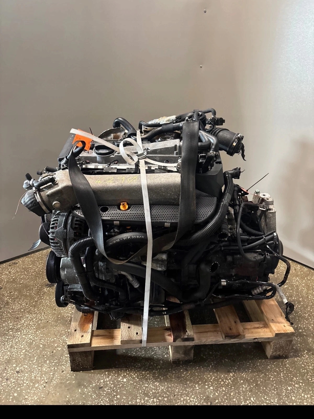 Moteur AUM — vue 3
