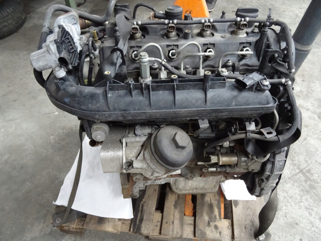 Moteur A 17 DTS — vue 3