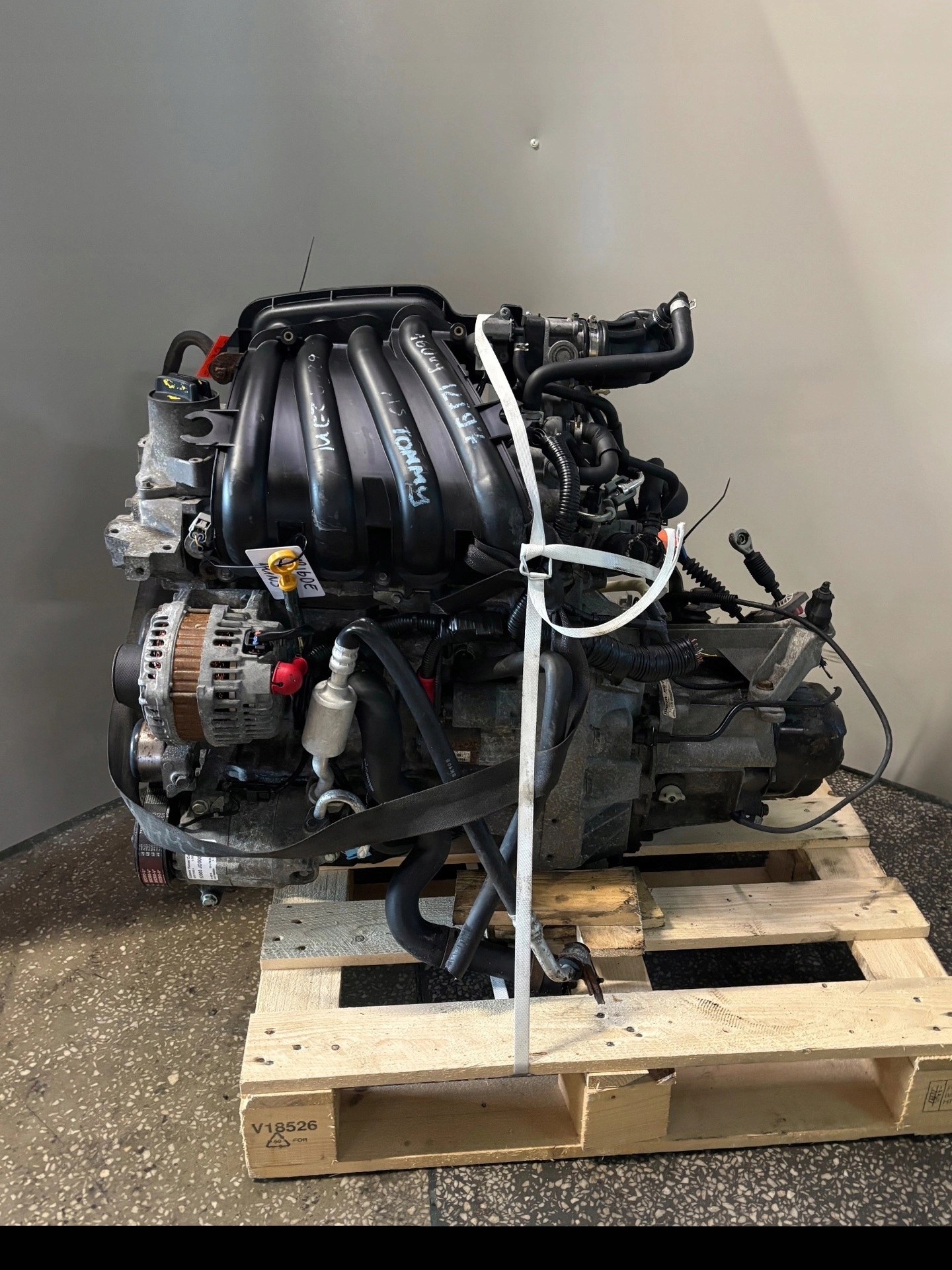 Moteur HR16DE — vue 3