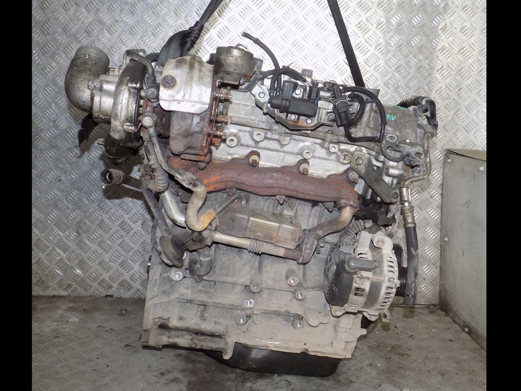Moteur 2AD-FHV — vue 2