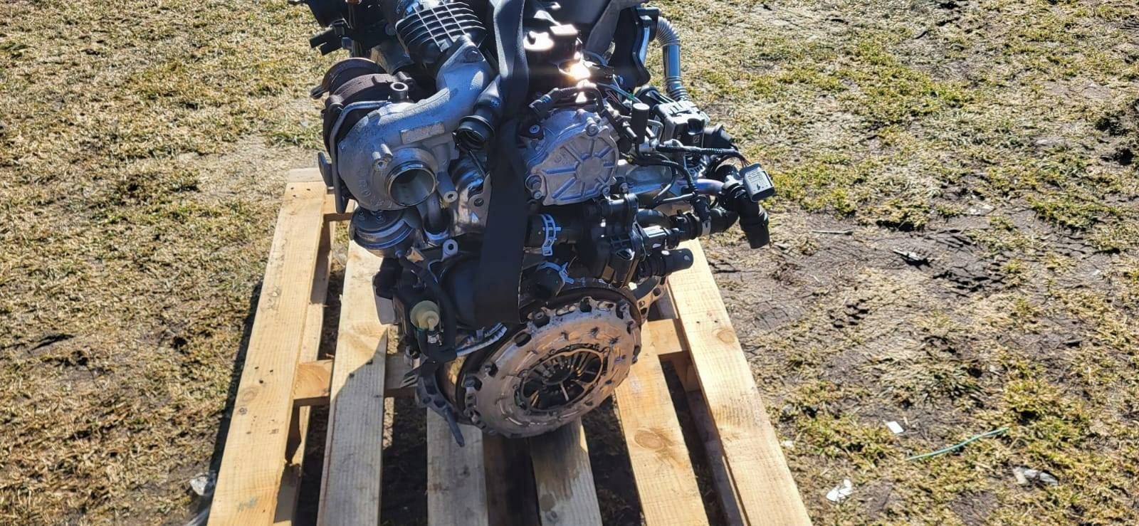 Moteur 9HC (DV6C) — vue 3