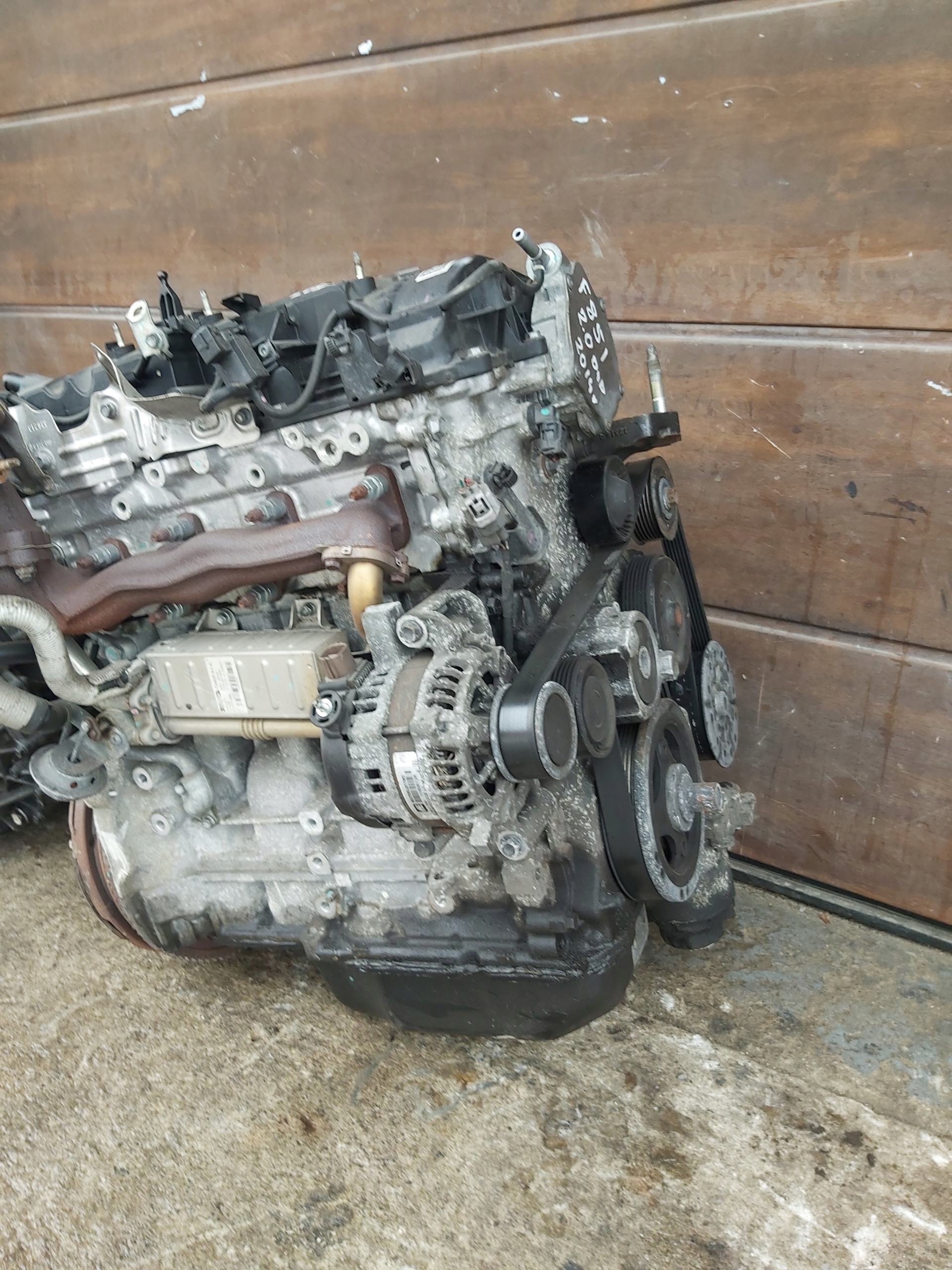 Moteur 1AD-FTV — vue 2