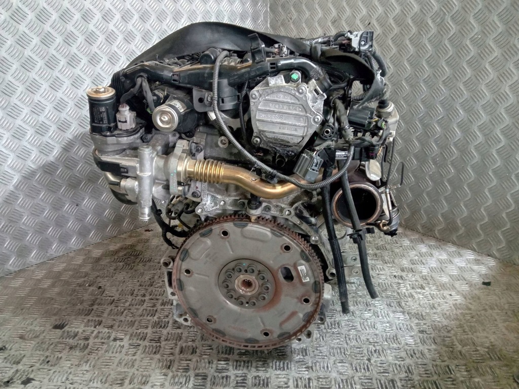 Moteur D 4204 T16 — vue 1