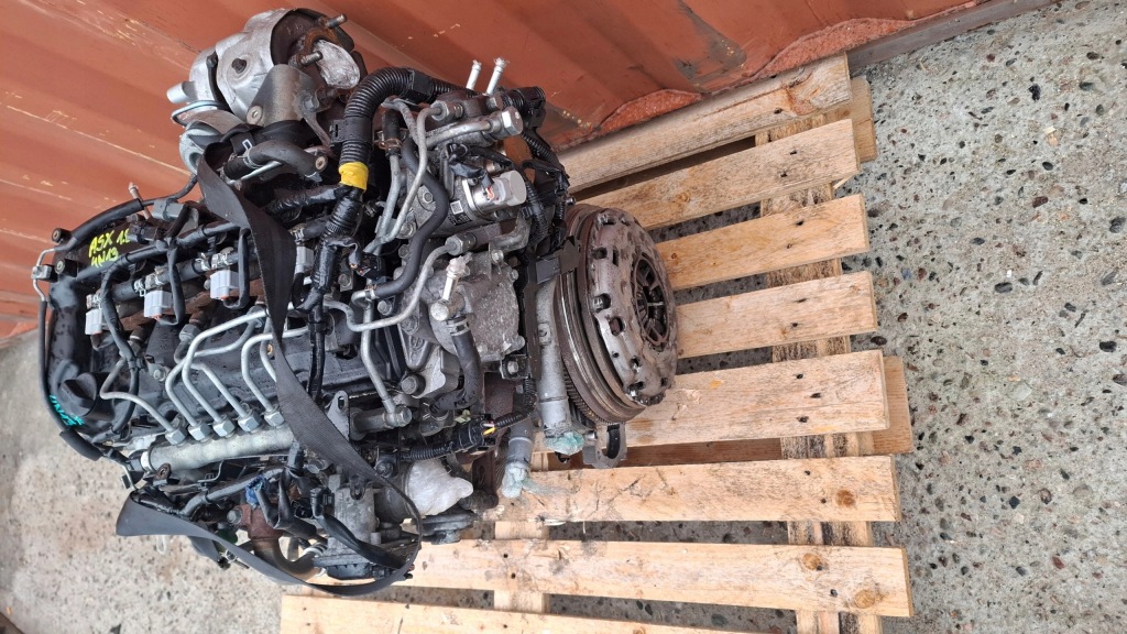 Moteur 4N13 — vue 3