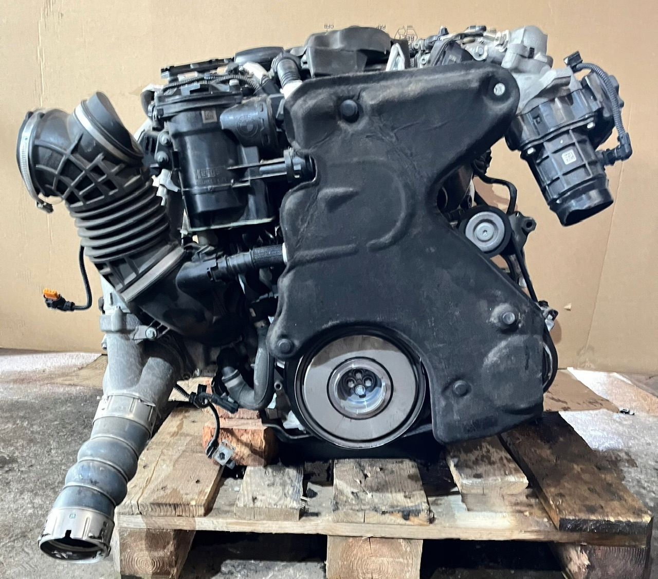 Moteur B57 D30 B — vue 1