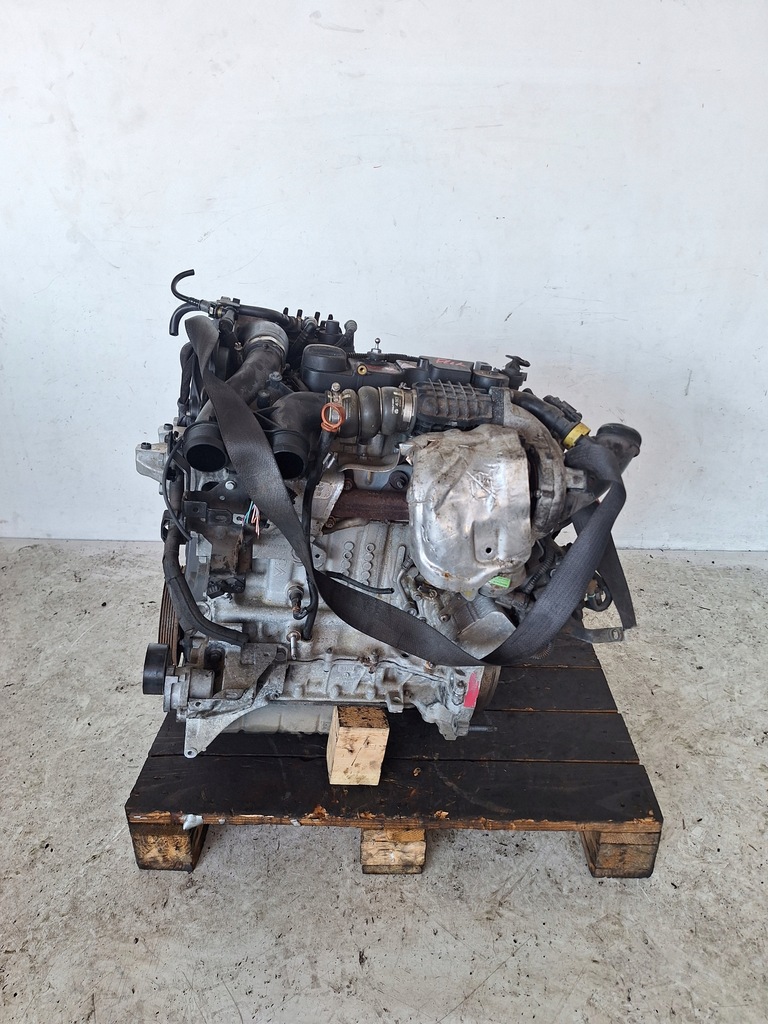 Moteur 9HL (DV6C) — vue 1