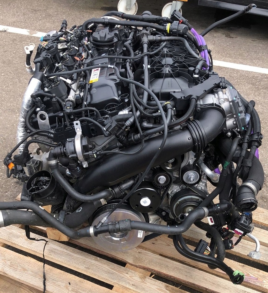 Moteur B58 B30 C — vue 1