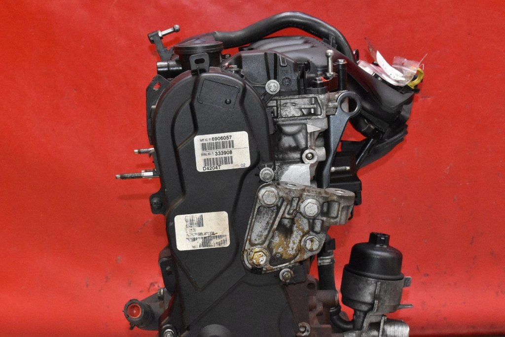 Moteur D 4204 T — vue 4