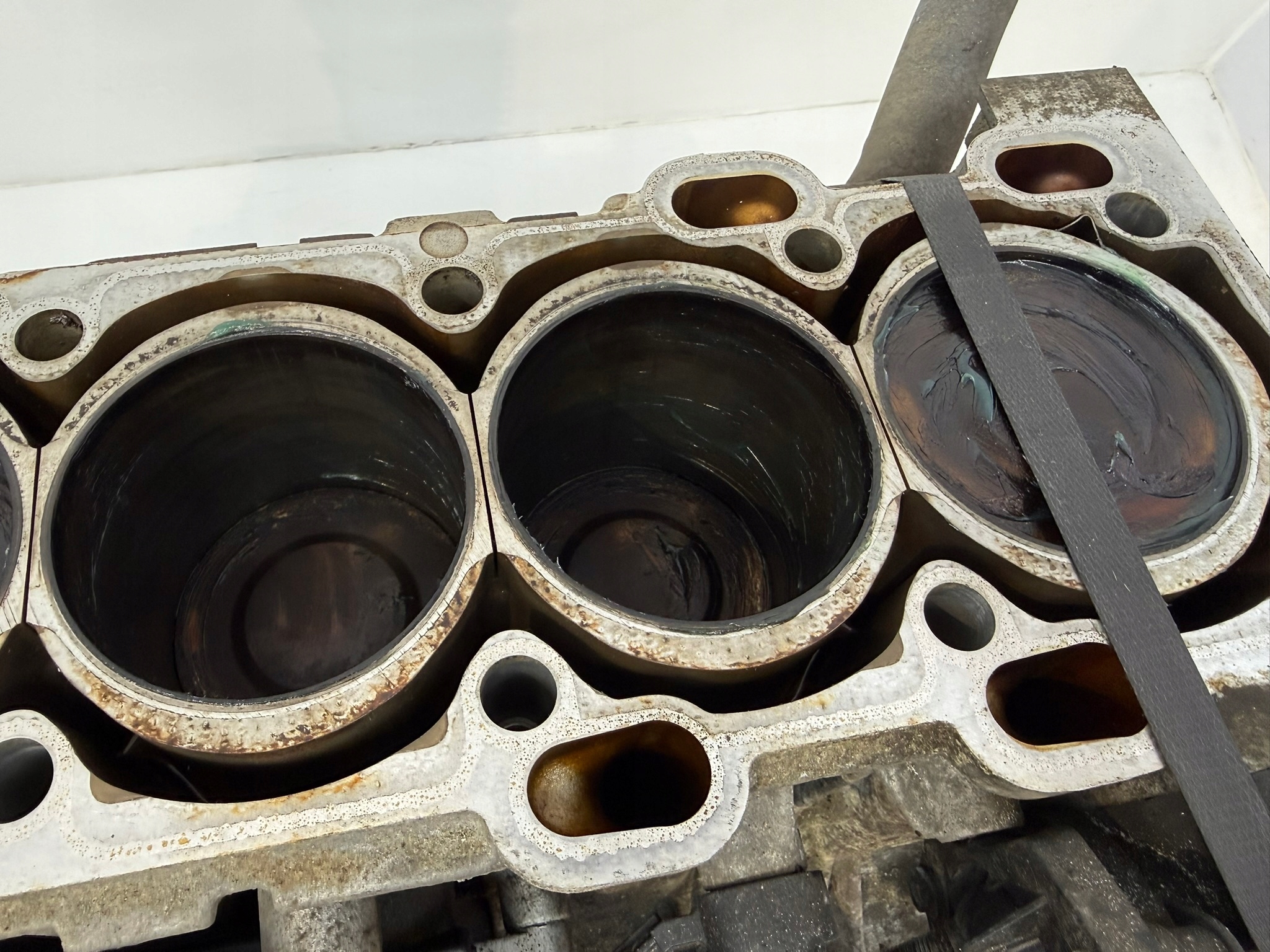 Moteur B 5244 S4 - Image 5