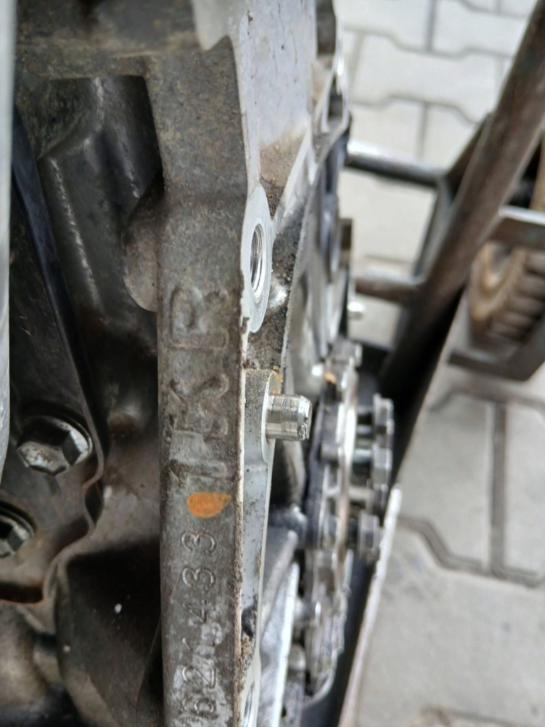 Moteur CFB (1KR) — vue 7