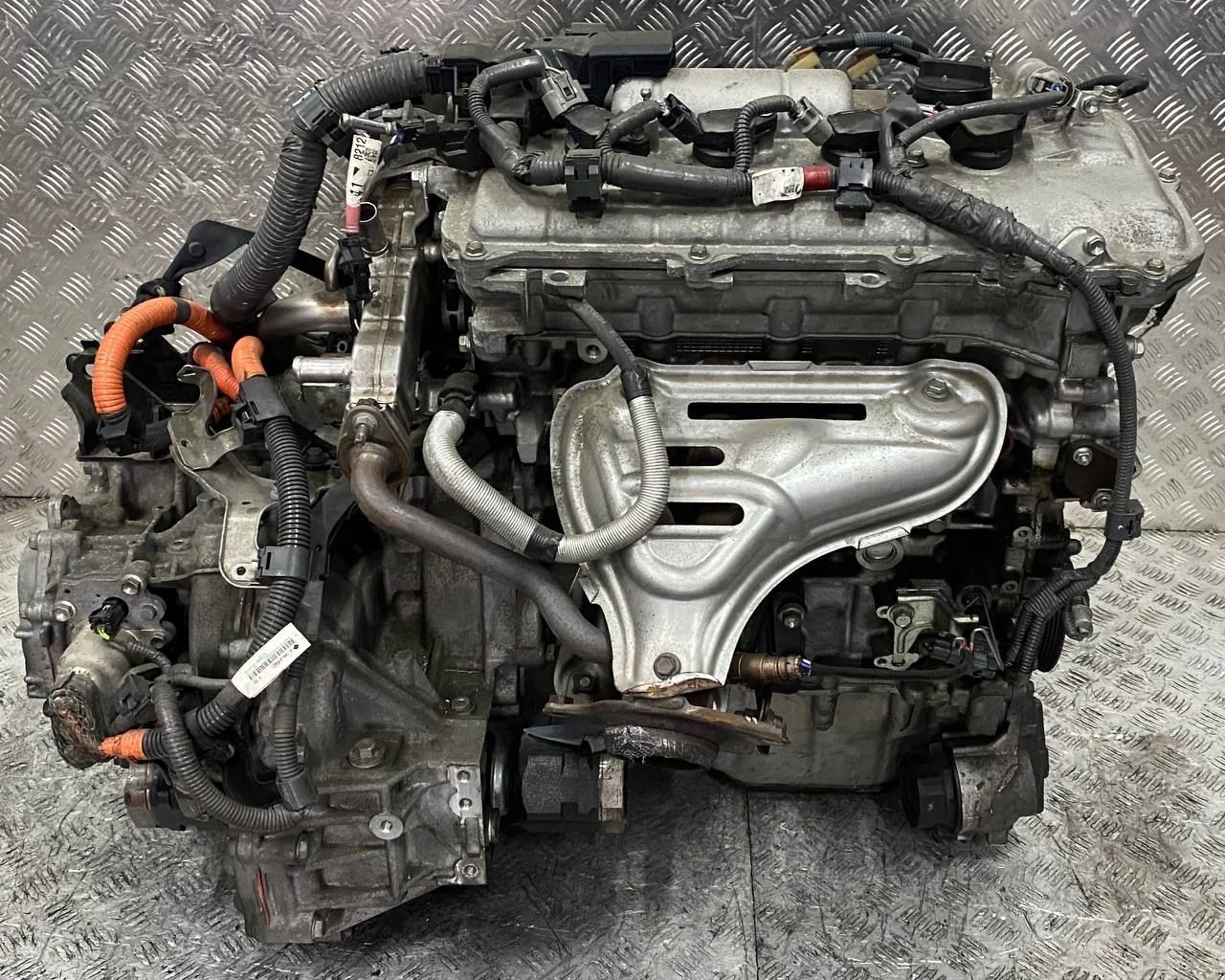 Moteur 2ZR-FXE — vue 3