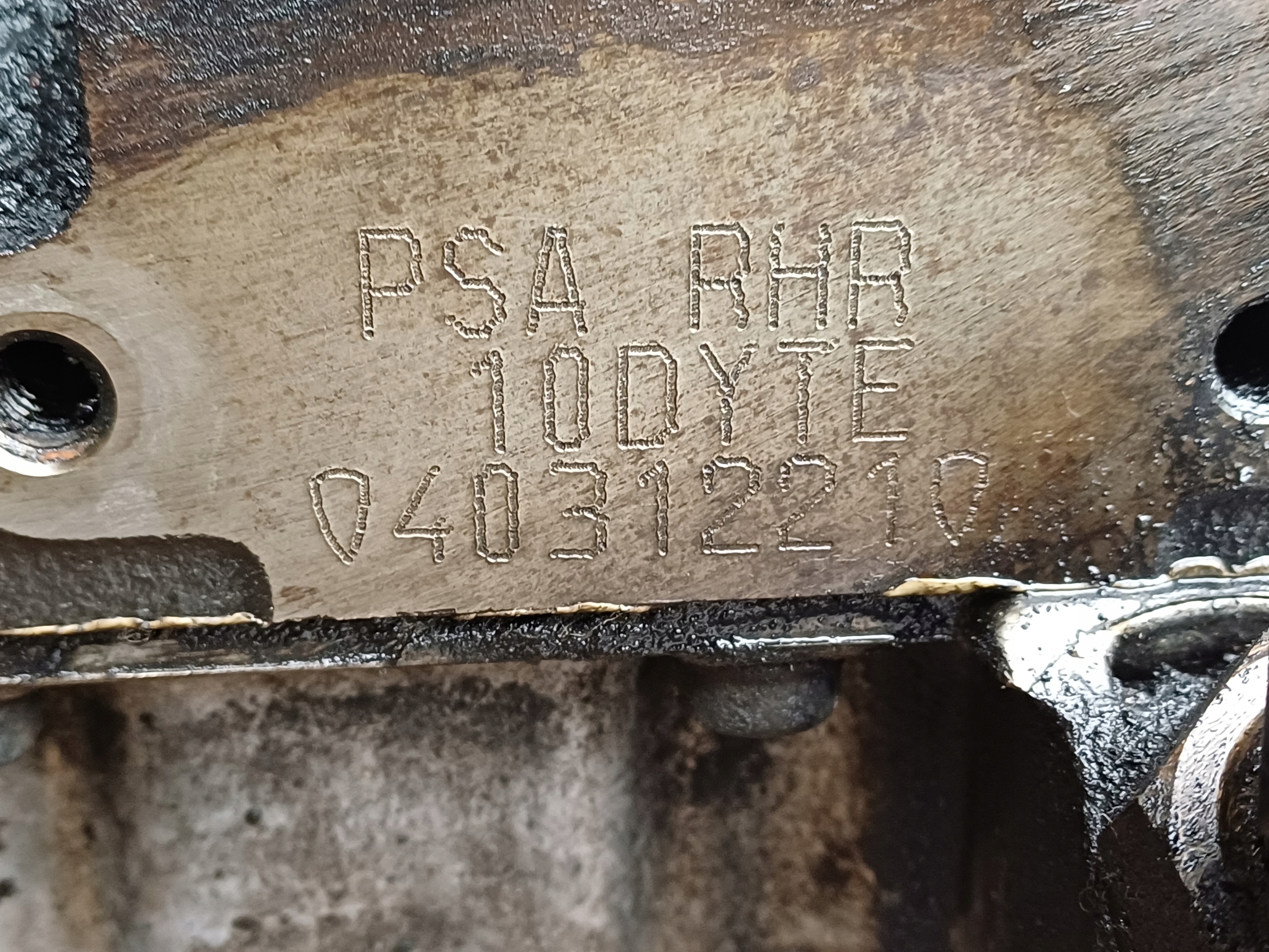 Moteur RHF (DW10BTED4) — vue 7