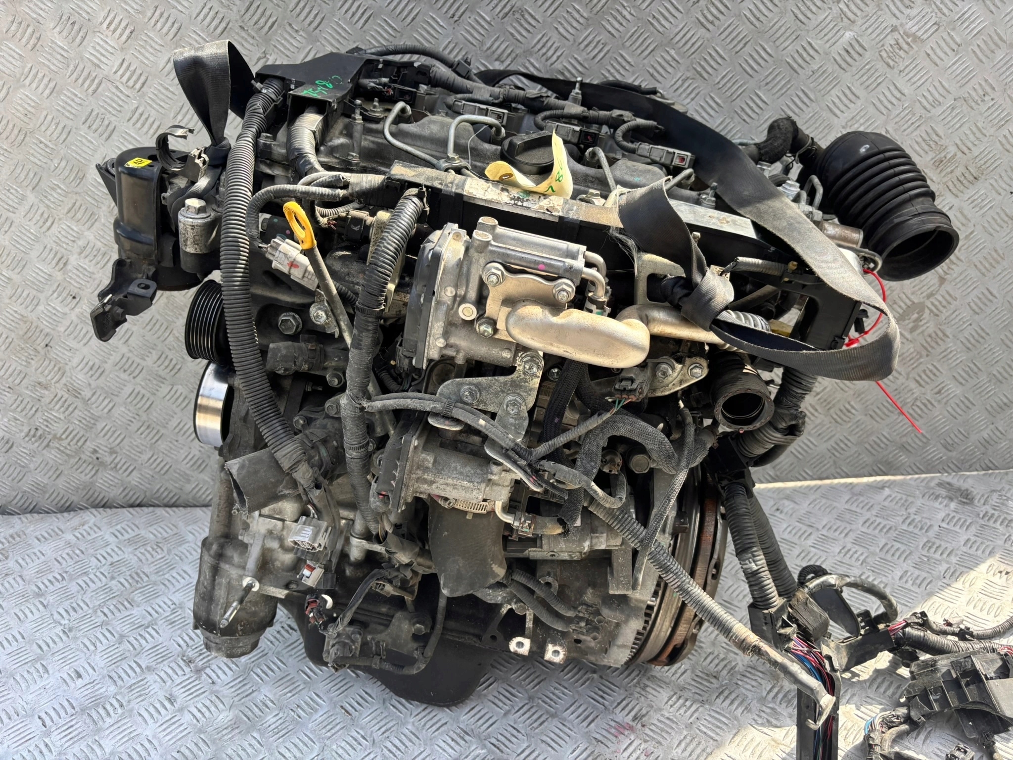 Moteur 1AD-FTV — vue 1
