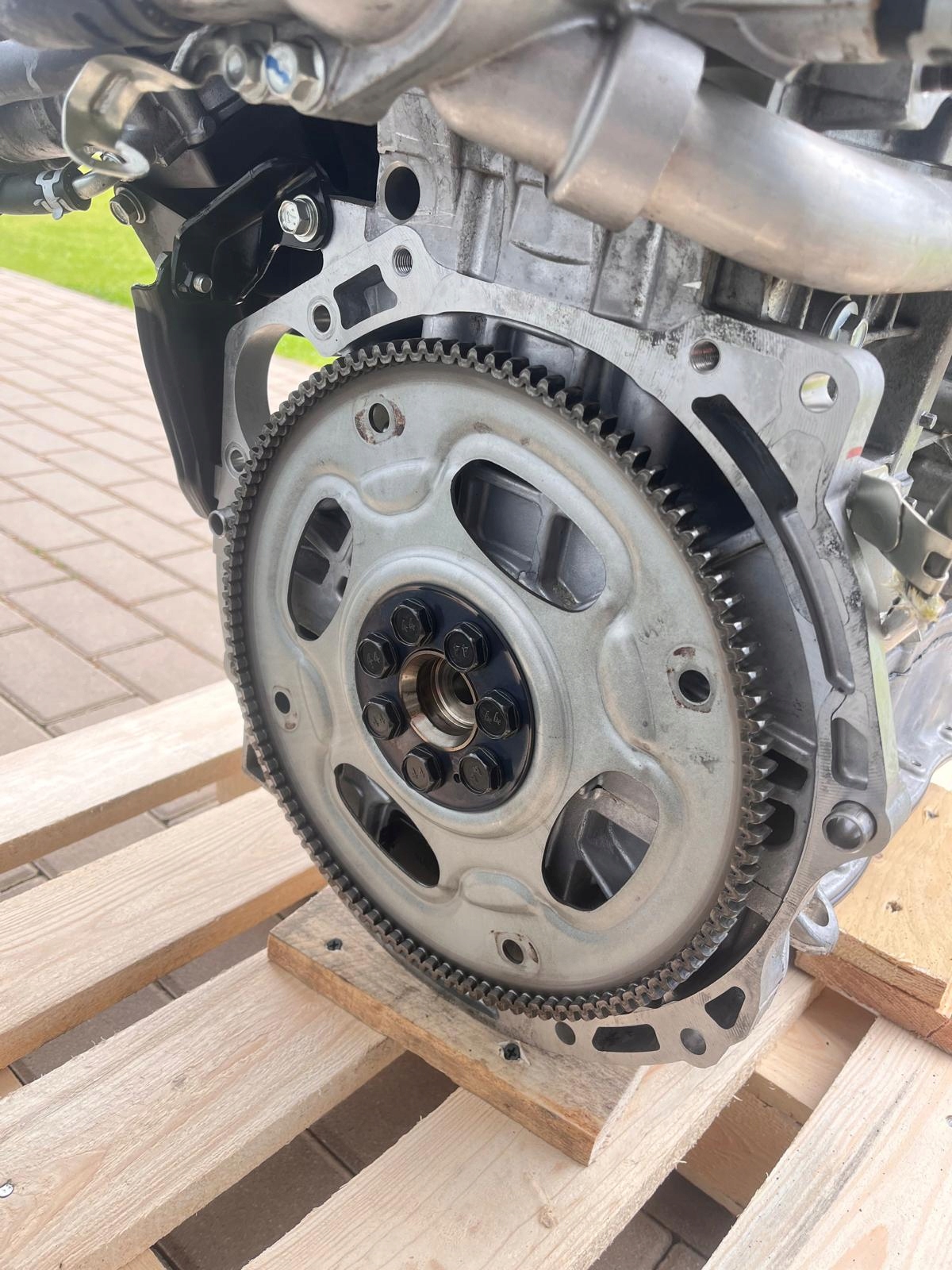 Moteur 4J11 — vue 5