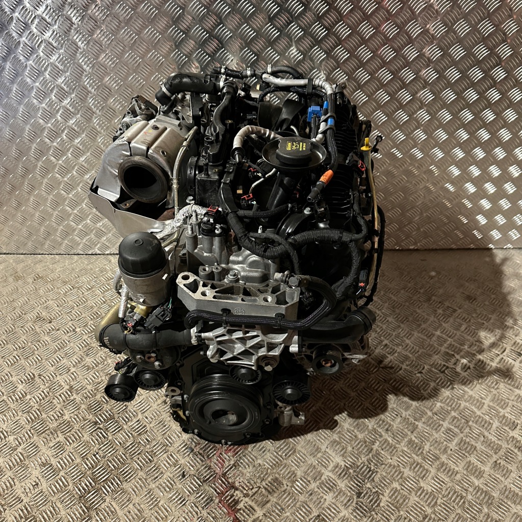 Moteur 204DTD(AJ20D4) — vue 2