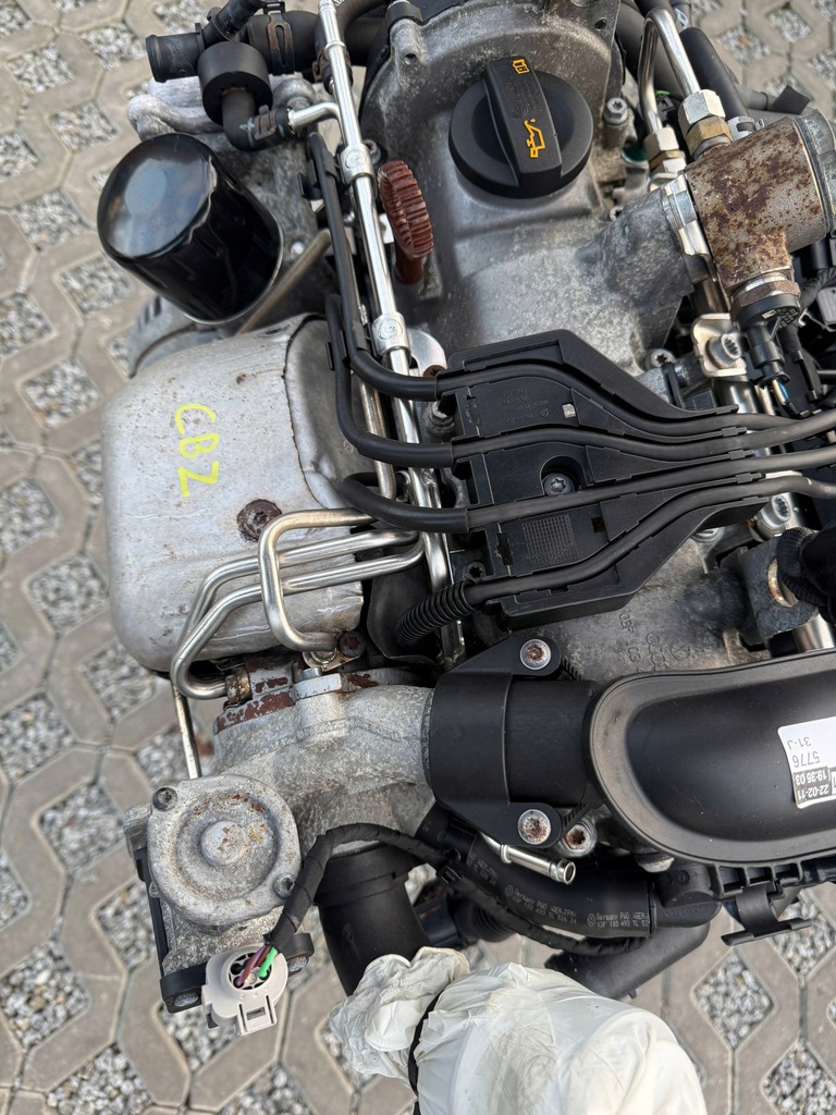 Moteur CBZB — vue 5