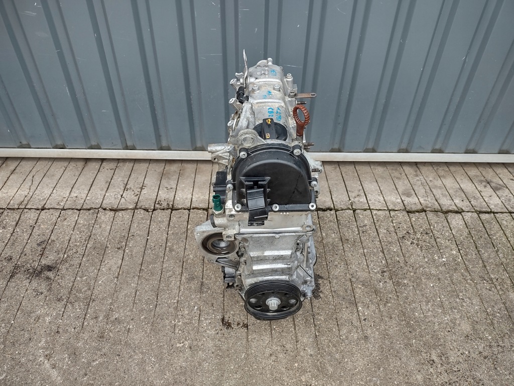 Moteur CBZA — vue 3