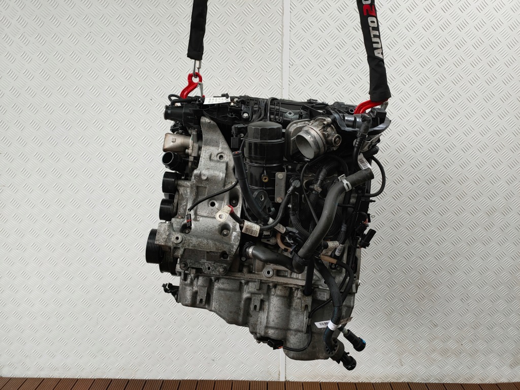 Moteur N47 D20 C — vue 2