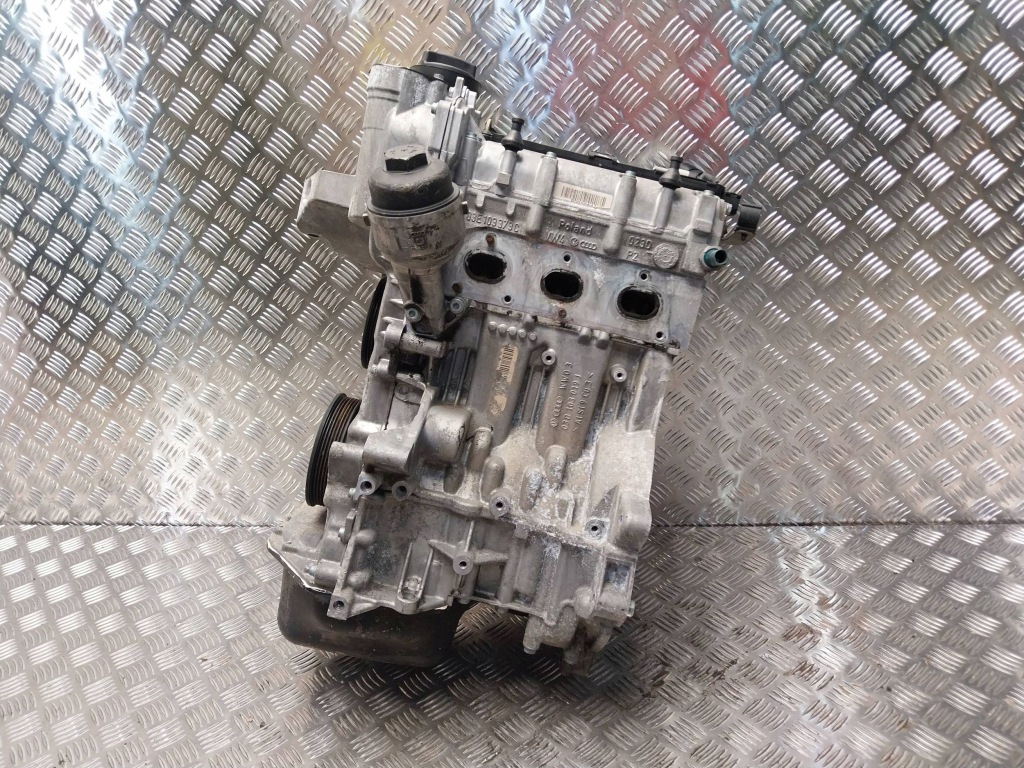 Moteur AZQ — vue 3