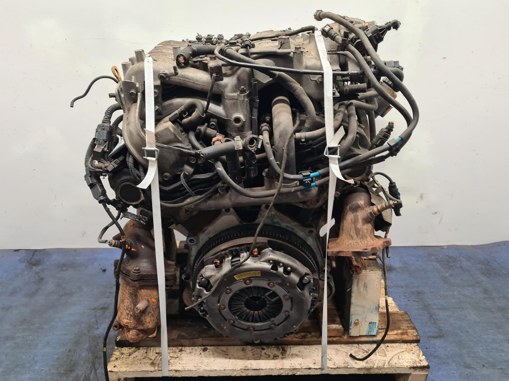 Moteur G6CU — vue 2