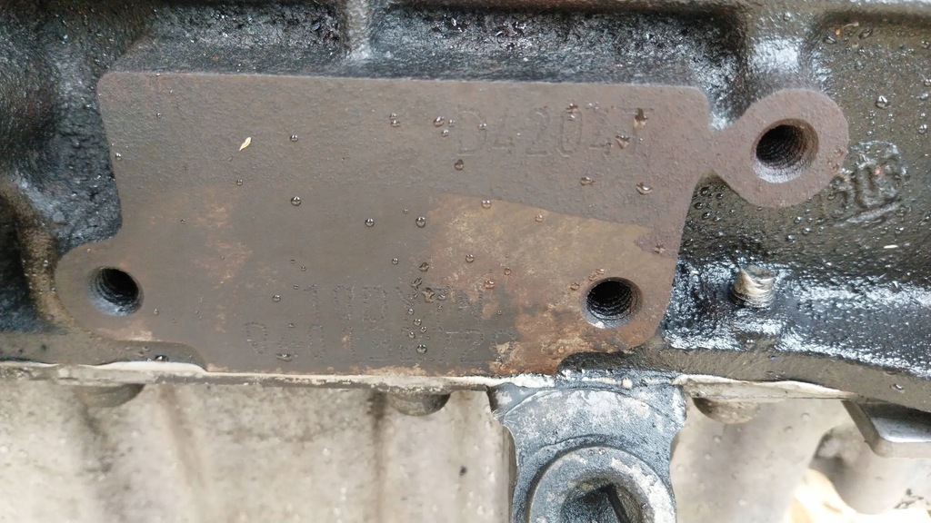 Moteur D 4204 T — vue 4