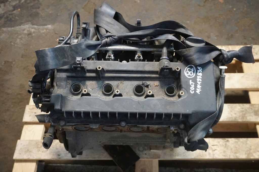 Moteur 4A90 — vue 3