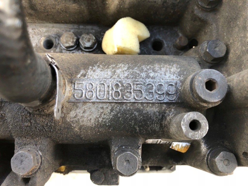 Moteur F1AE0481D — vue 4