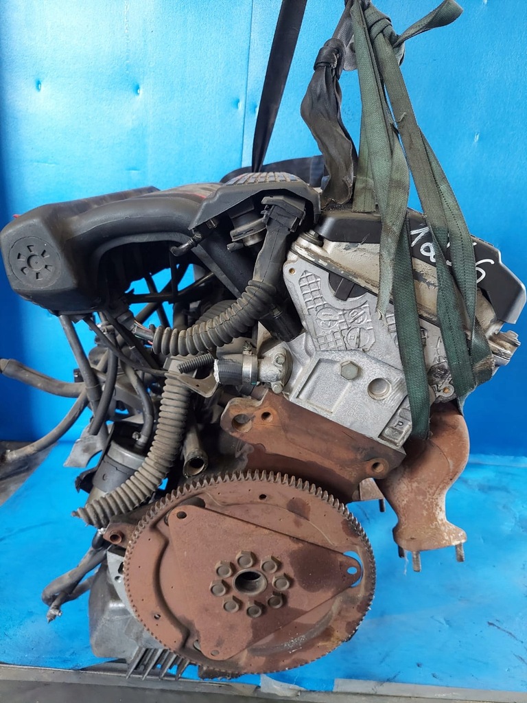 Moteur M50 B20 (206S2) — vue 2