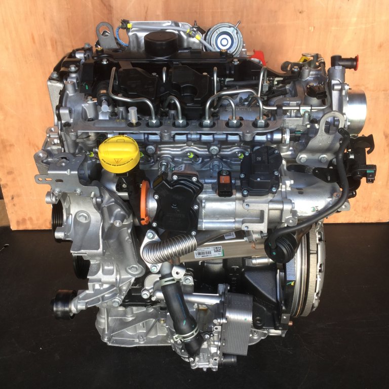 Moteur M9R — vue 1