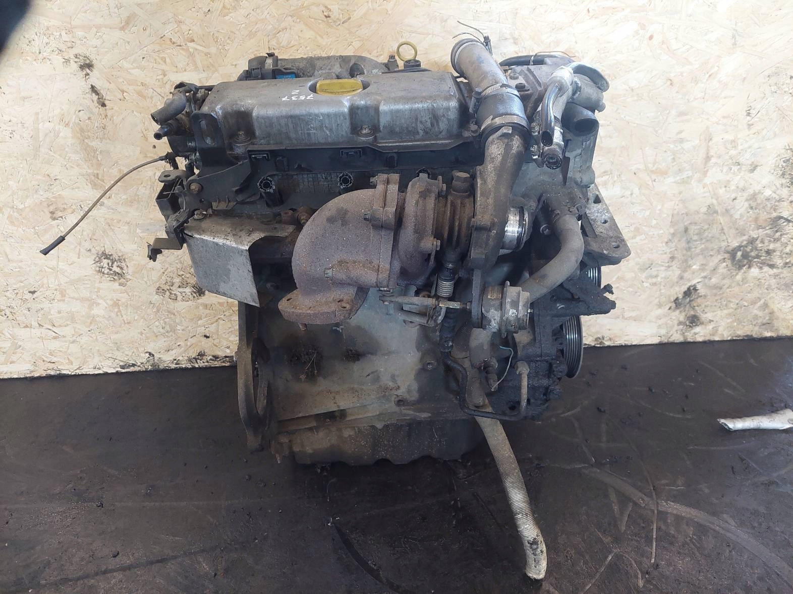 Moteur Y 20 DTH — vue 1