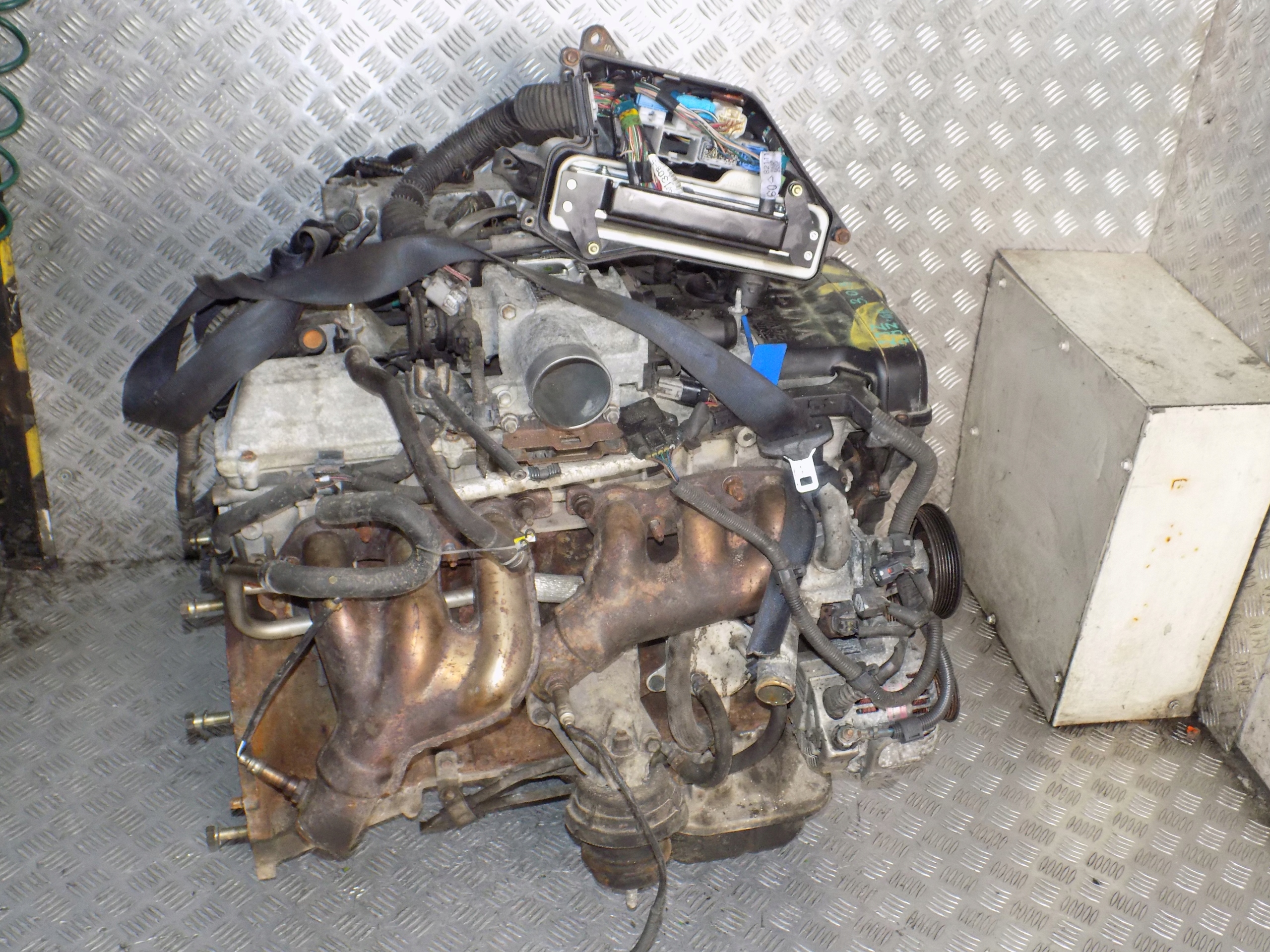 Moteur 2JZ-GE — vue 1