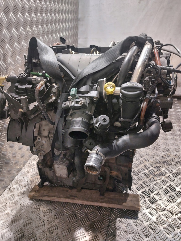 Moteur RHF (DW10BTED4) — vue 3