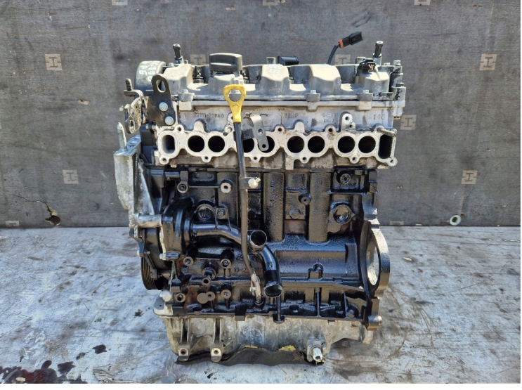 Moteur D4EB — vue 1