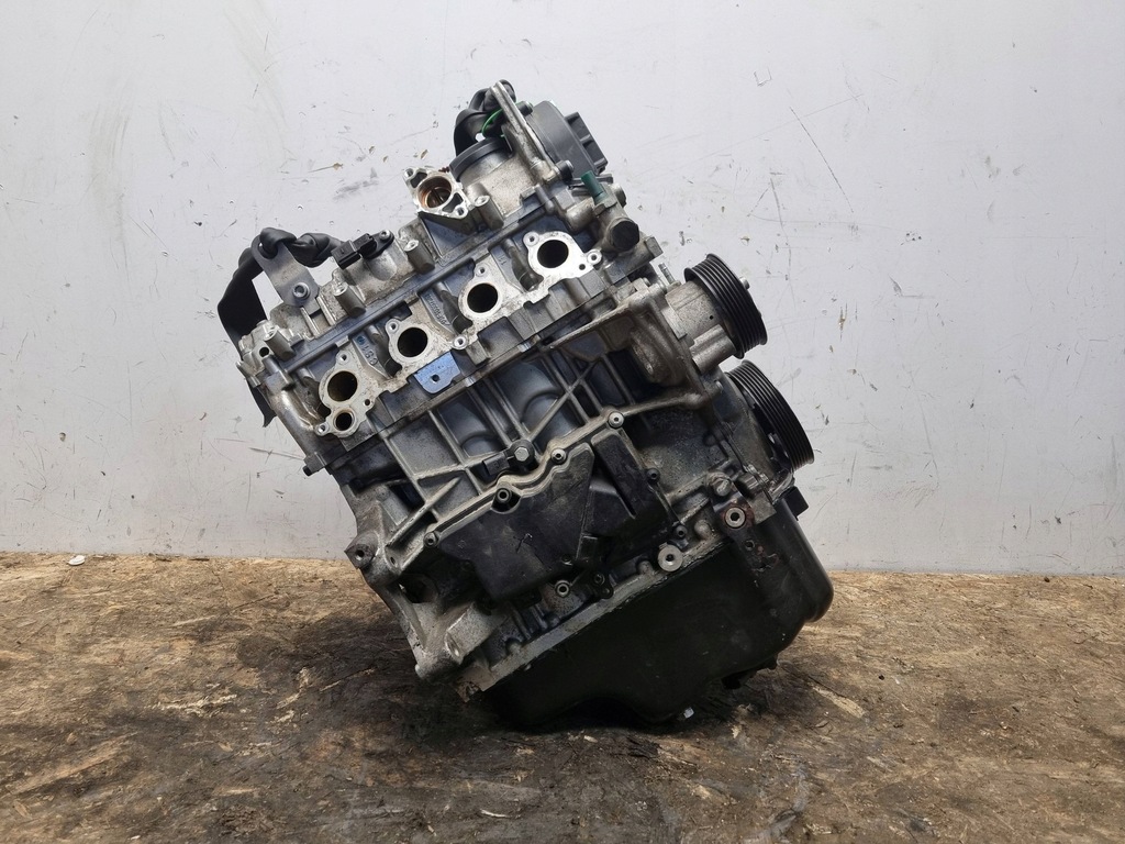 Moteur CBZA — vue 1