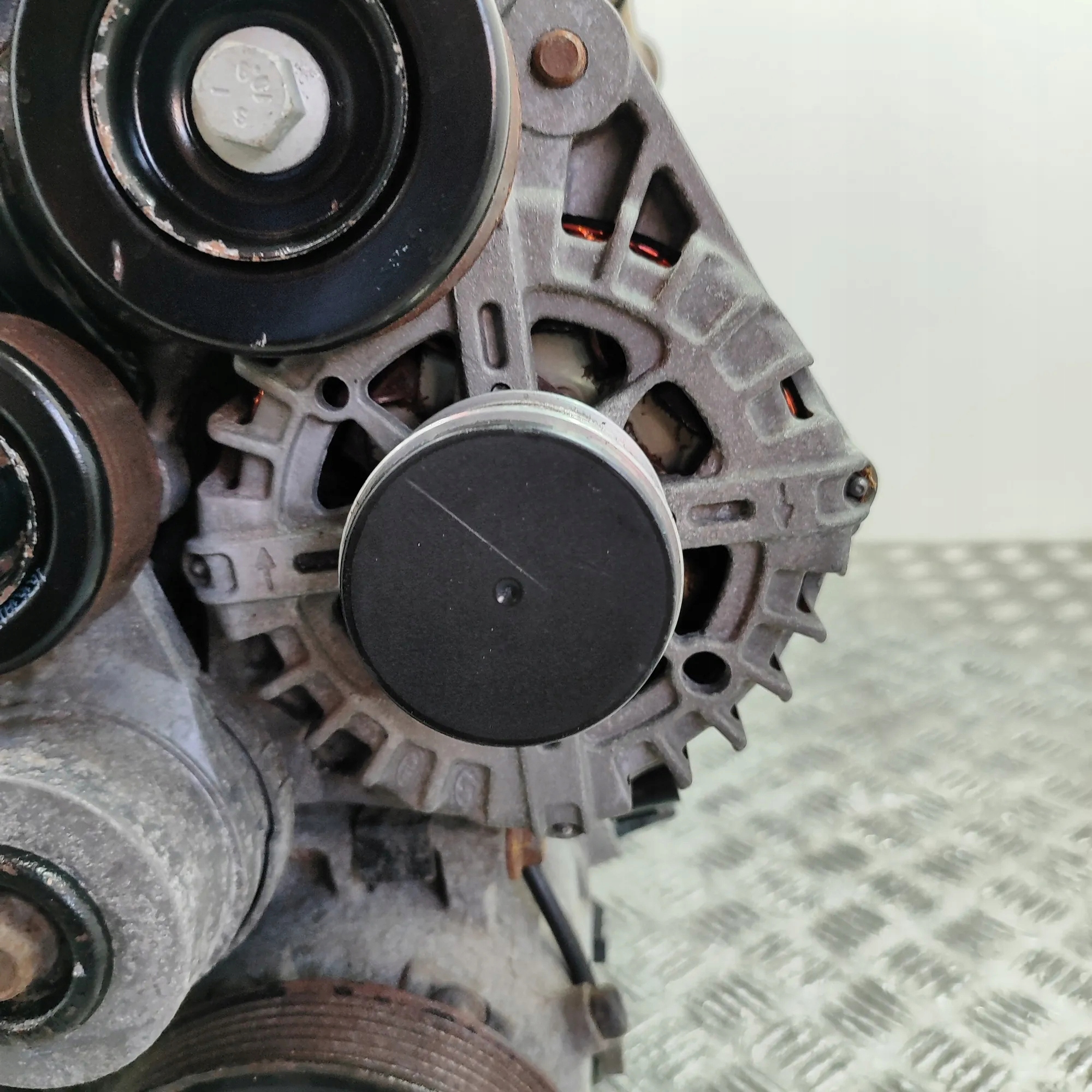 Moteur D4HA — vue 4