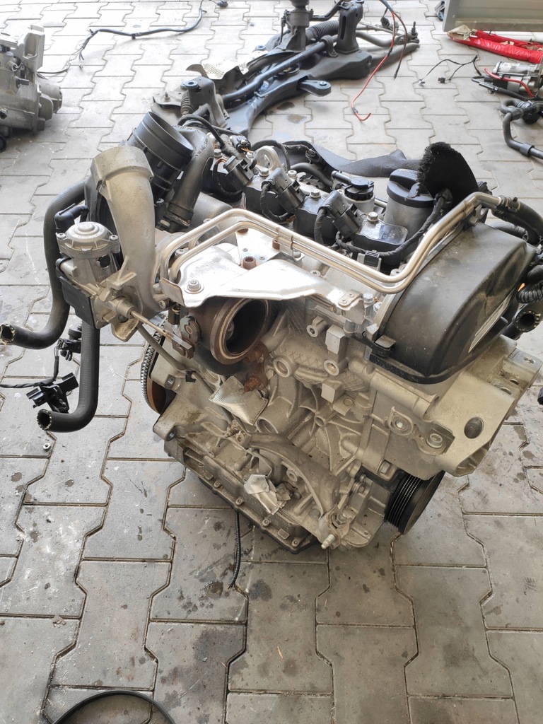 Moteur CZCA — vue 1