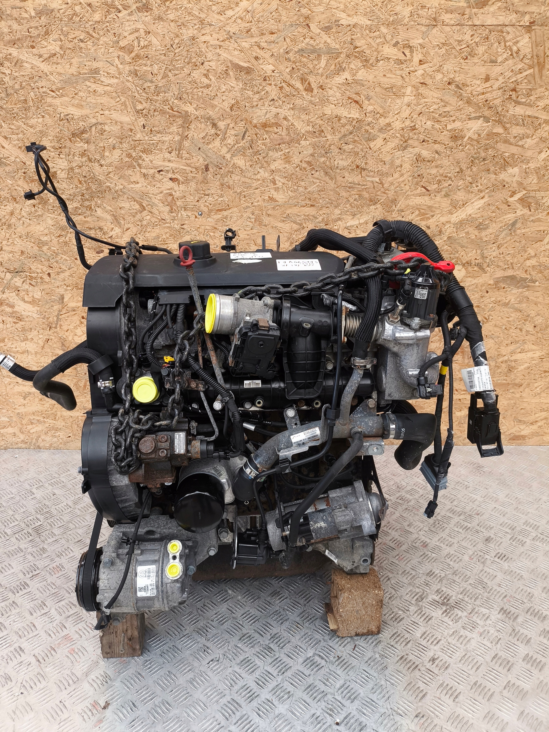 Moteur F1AGL4113 — vue 1