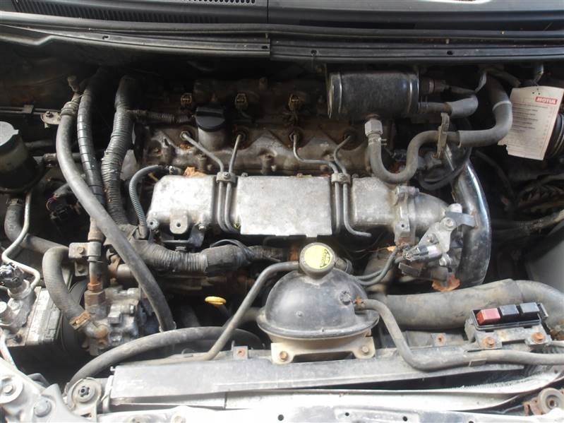Moteur 1CD-FTV — vue 1