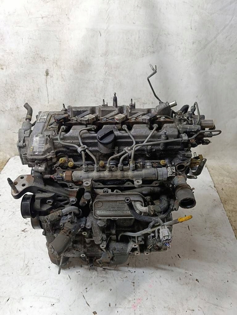 Moteur 1AD-FTV — vue 1