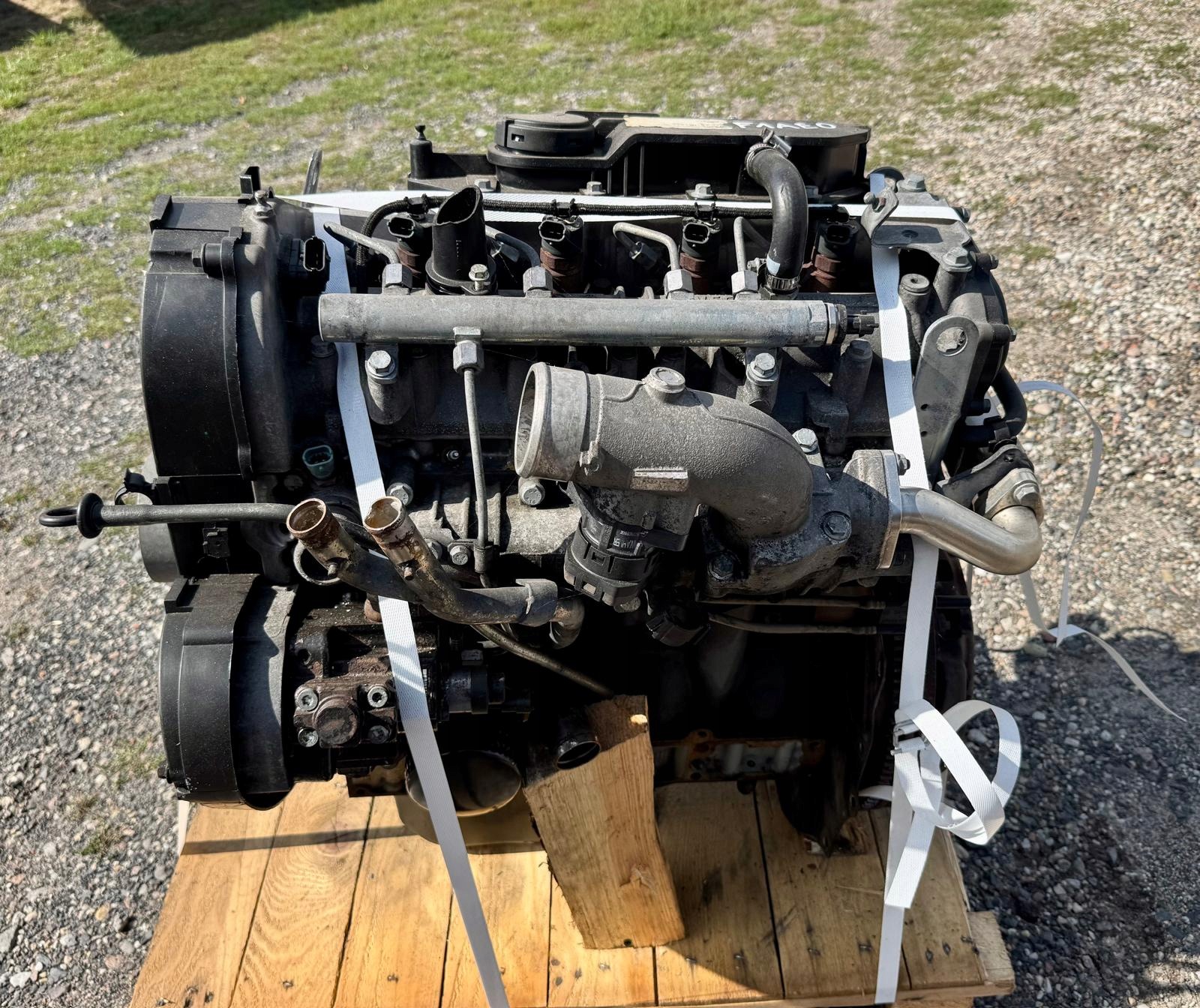 Moteur F1AE0481G - Image 1