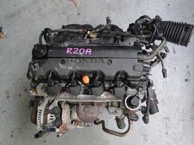 Moteur R20A — vue 1