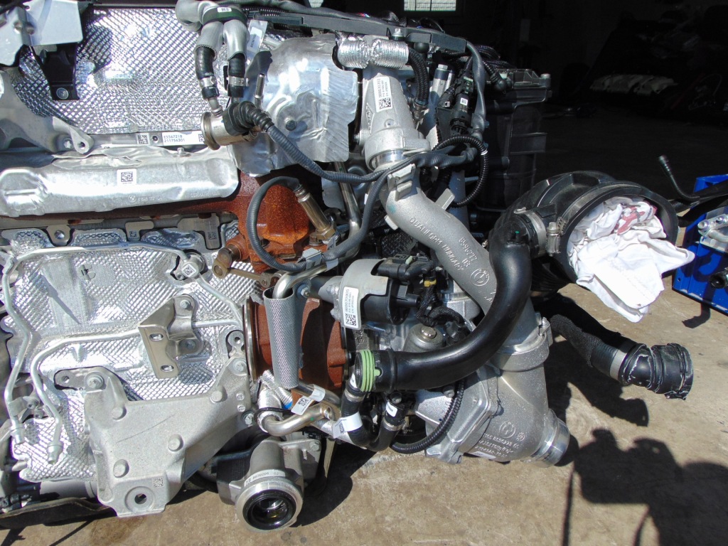 Moteur B57 D30 B — vue 2