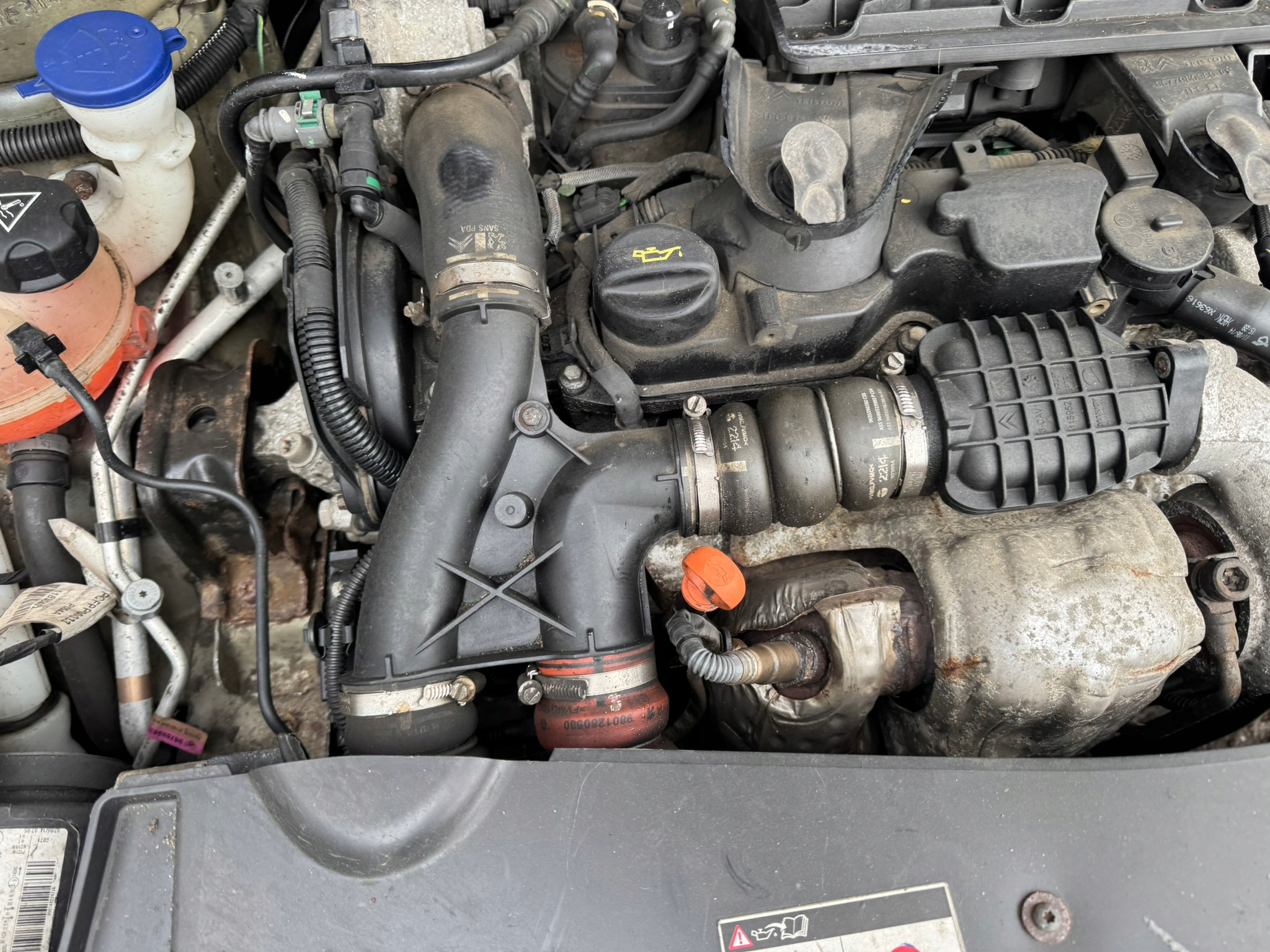 Moteur 9HF (DV6DTED) — vue 2