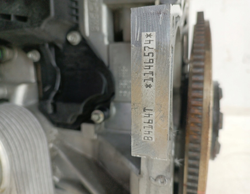 Moteur B 4164 T — vue 3