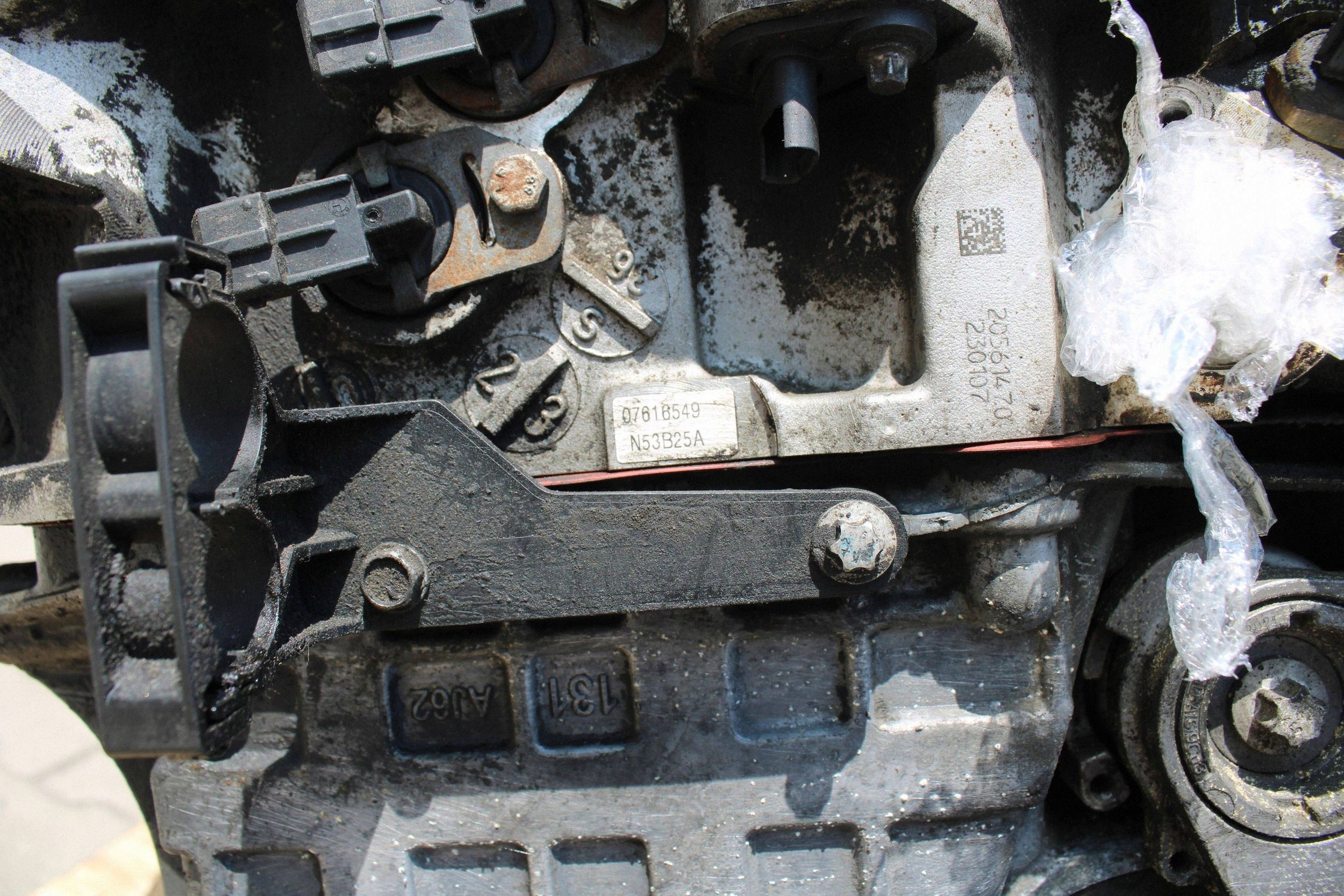 Moteur N53 B25 A — vue 7