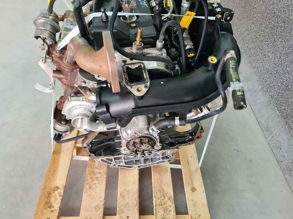 Moteur A 17 DTS — vue 5