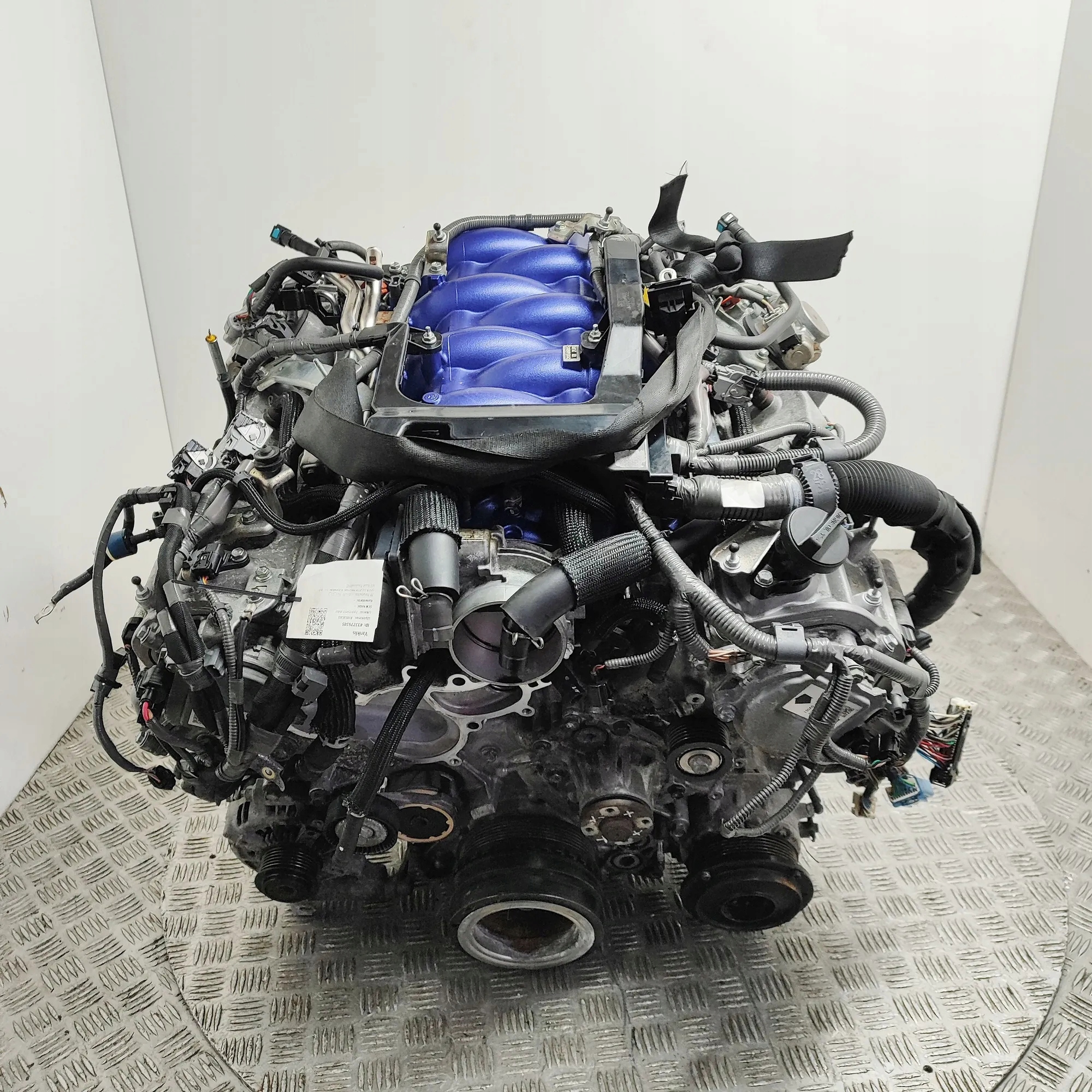 Moteur 2UR-GSE — vue 2