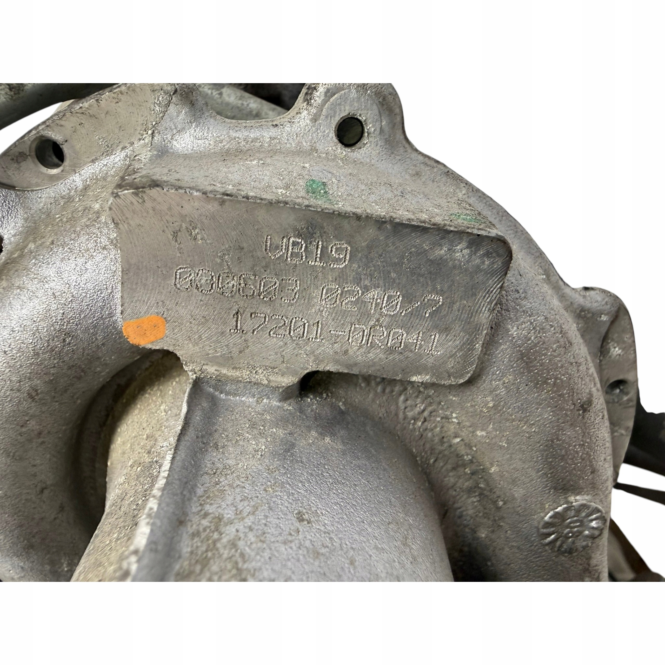 Moteur 1AD-FTV — vue 5
